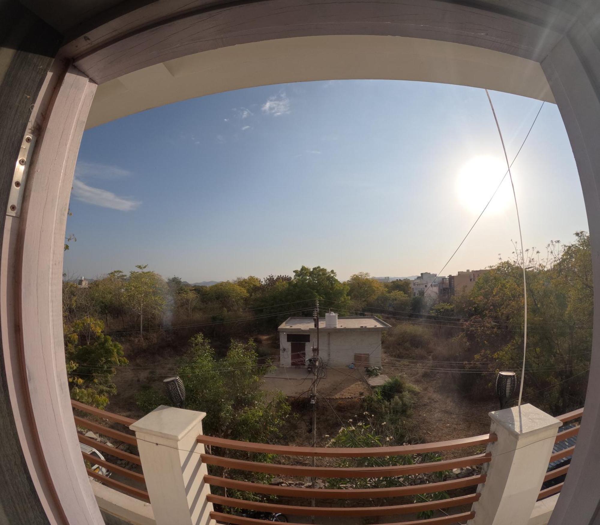 Choudhary White House Udaipur Διαμέρισμα Εξωτερικό φωτογραφία